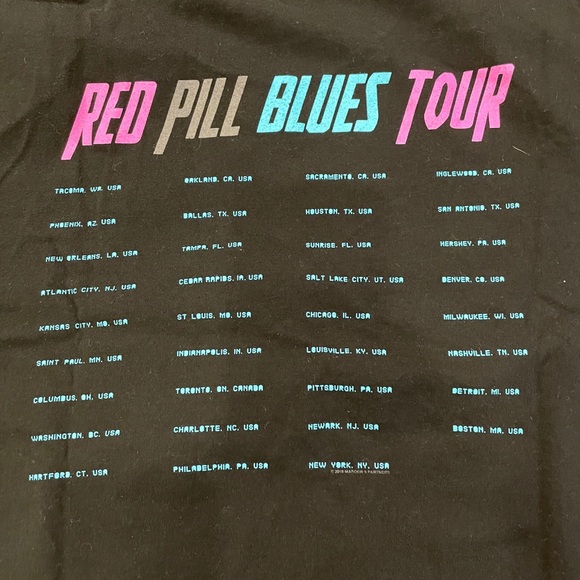 Maroon 5 concert t-shirt - Picture 4 of 5